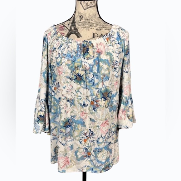 Karen Kane Tops - Karen Kane USA Boho Chic Blue & Pink Floral Bell Sleeve Tunic Top Size M